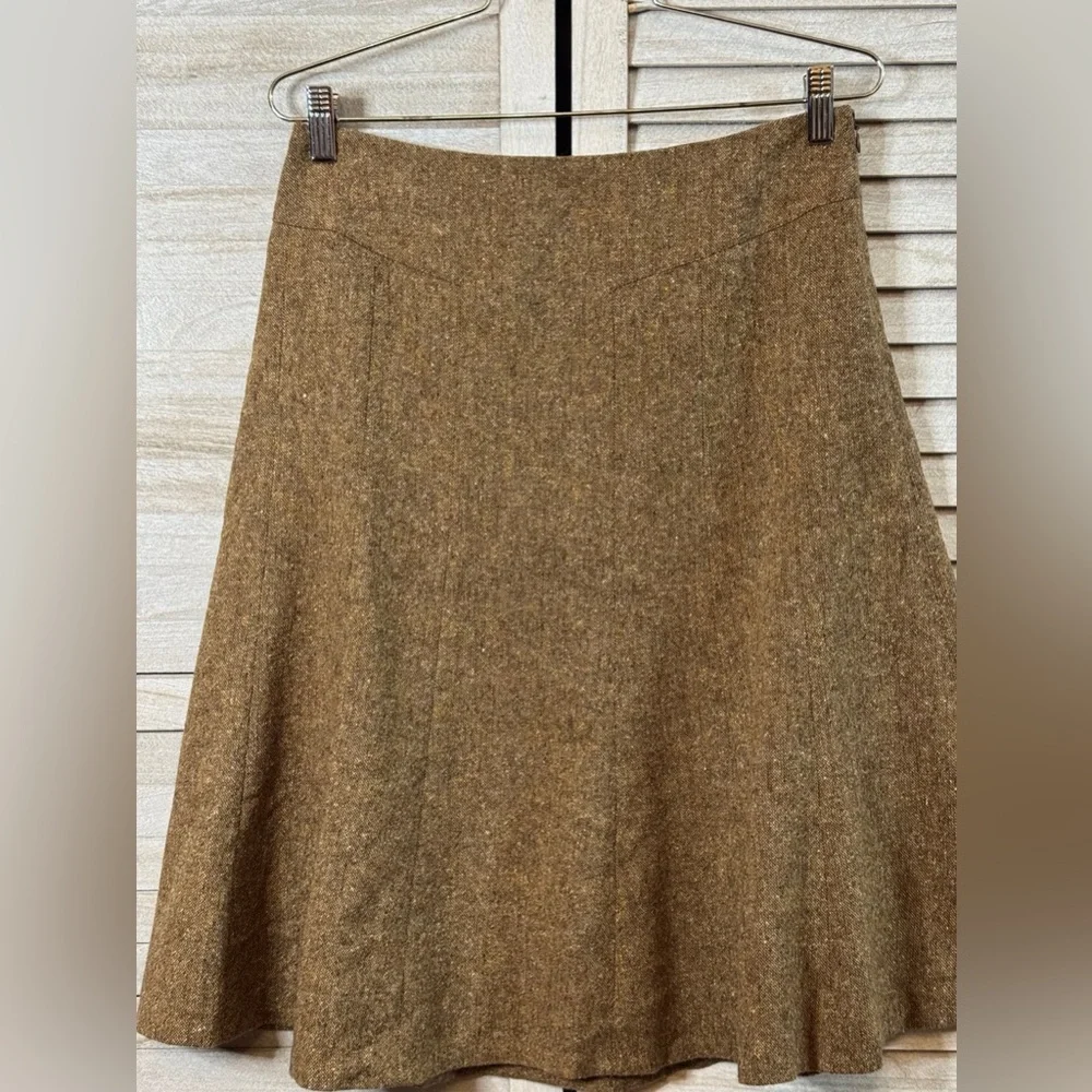 Halogen textured tan
